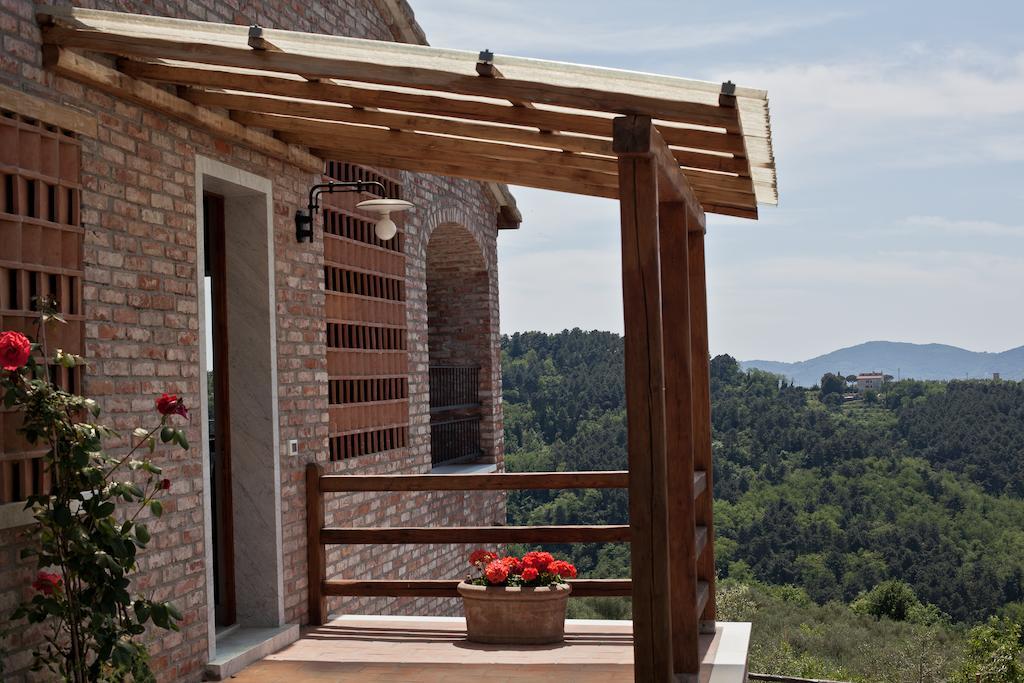 Agriturismo La Burlanda Fosdinovo Bagian luar foto