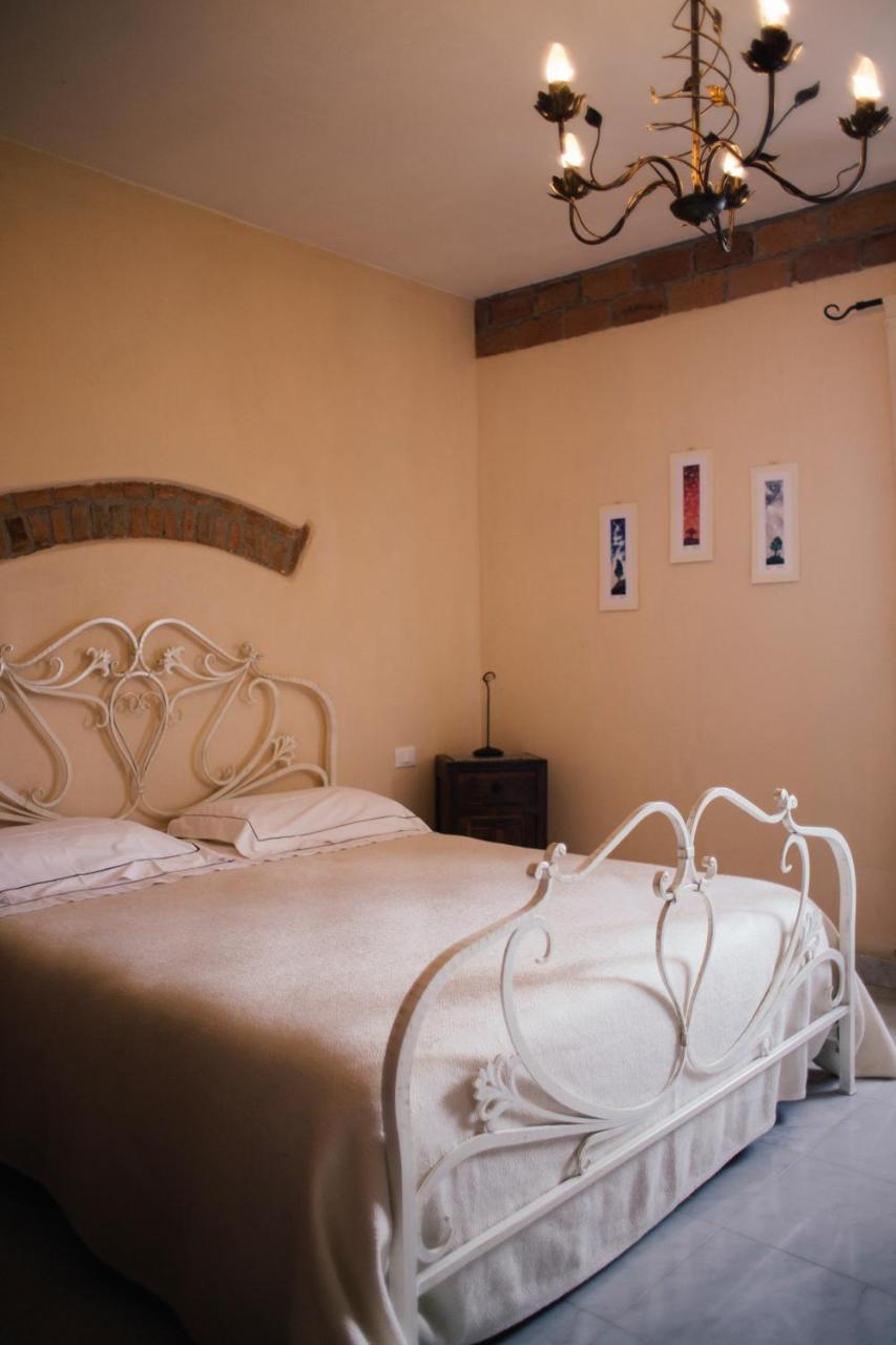 Agriturismo La Burlanda Fosdinovo Bagian luar foto